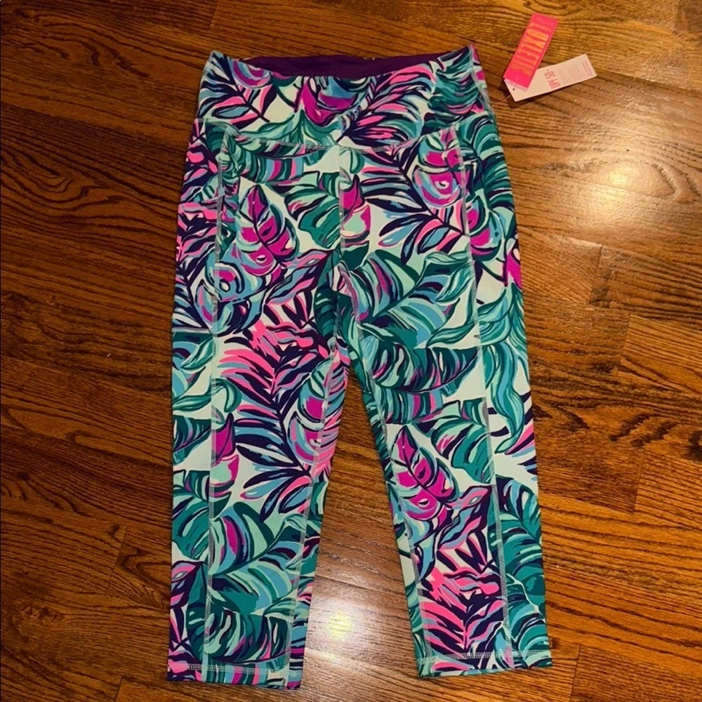 Lilly Pulitzer weekender high-rise cropped pants sea salt blue don’t wanna leaf